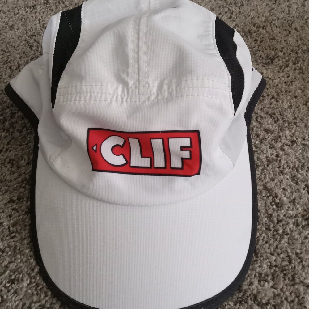 Clif hat